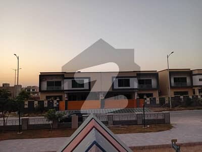 عسکری 6 ملیر کنٹونمنٹ,کینٹ,کراچی میں 5 کمروں کا 15 مرلہ مکان 7.1 کروڑ میں برائے فروخت۔