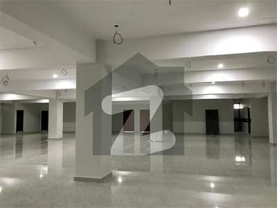 9000 Sqft Ready to Move Commercial Space Available for Rent