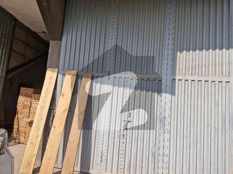 2.5 Kanal Warehouse Available For Rent
