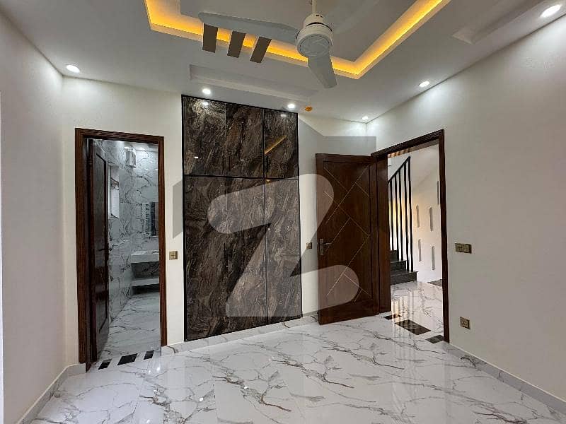 5 Marla second Portion For Rent 5 Marla second Portion For Rent