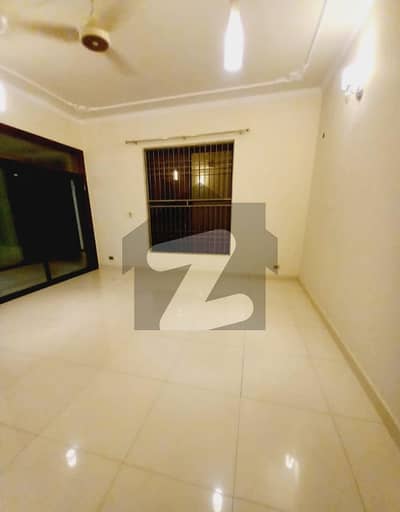 10 Marla Upper Portion For Rent In DHA Lahore Phase 4 Block AA