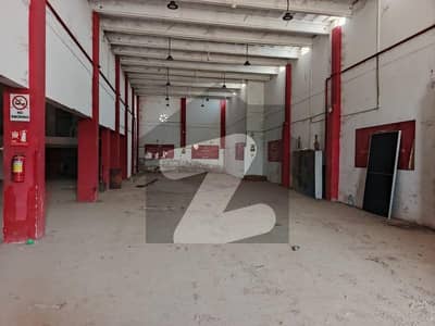 1.5 Kanal Wearhouse NearDHA Phase 6 And Dha Phase 9