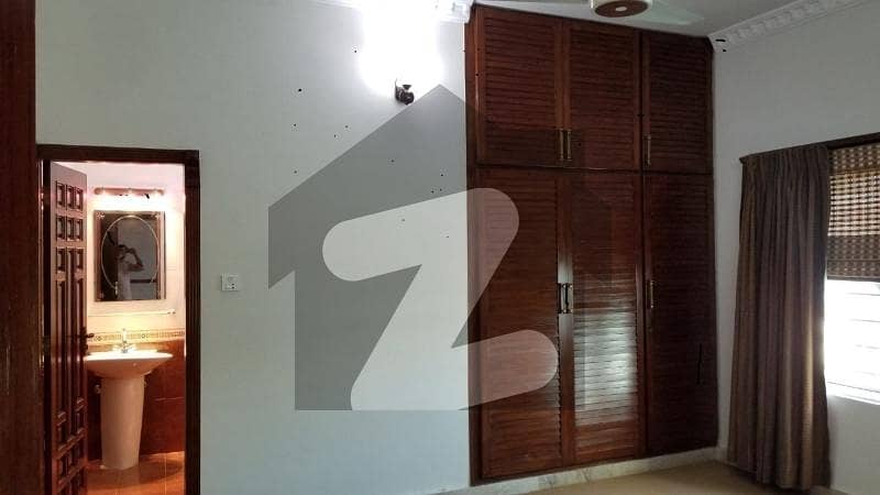 UPPER PORTION FOR RENT IN F-6
