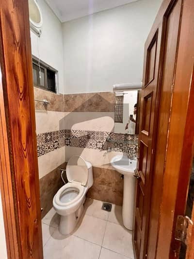 سوان گارڈن اسلام آباد میں 2 کمروں کا 7 مرلہ بالائی پورشن 45.0 ہزار میں کرایہ پر دستیاب ہے۔