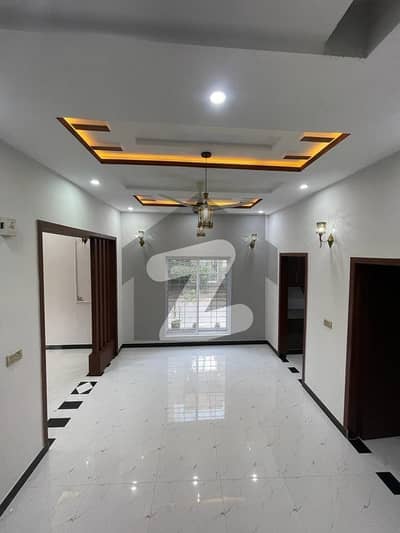 UPPER PORTION FOR RENT IN NASHEMAN IQBAL PHASE 2