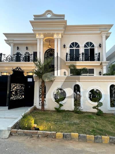 1 Kanal Luxury Spanish House With Latest Features For Sale