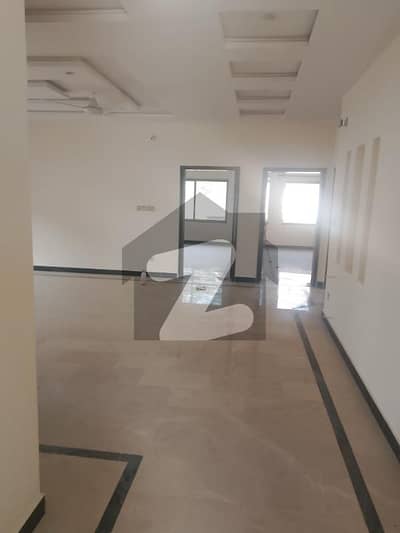 ڈی ایچ اے فیز 1 - سیکٹر سی ڈی ایچ اے ڈیفینس فیز 1,ڈی ایچ اے ڈیفینس,اسلام آباد میں 3 کمروں کا 1 کنال بالائی پورشن 85.0 ہزار میں کرایہ پر دستیاب ہے۔ ڈی ایچ اے فیز 1 - سیکٹر سی ڈی ایچ اے ڈیفینس فیز 1,ڈی ایچ اے ڈیفینس,اسلام آباد میں 3 کمروں کا 1 کنال بالائی پورشن 85.0 ہزار میں کرایہ پر دستیاب ہے۔