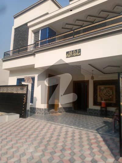 جناح گارڈنز ایف ای سی ایچ ایس,اسلام آباد میں 4 کمروں کا 7 مرلہ مکان 3.5 کروڑ میں برائے فروخت۔