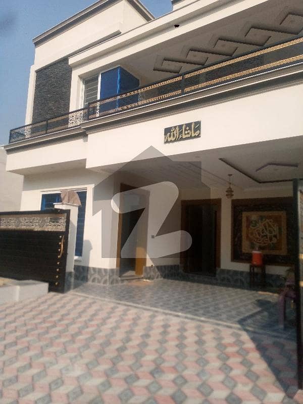 جناح گارڈنز ایف ای سی ایچ ایس,اسلام آباد میں 4 کمروں کا 7 مرلہ مکان 3.5 کروڑ میں برائے فروخت۔