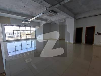 کورل چوک اسلام آباد میں 6 مرلہ دفتر 1.72 لاکھ میں کرایہ پر دستیاب ہے۔