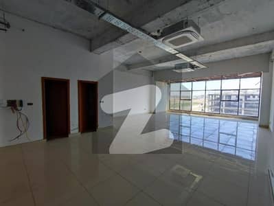 غوری ٹاؤن فیز 5 غوری ٹاؤن,اسلام آباد میں 6 مرلہ دفتر 1.7 لاکھ میں کرایہ پر دستیاب ہے۔