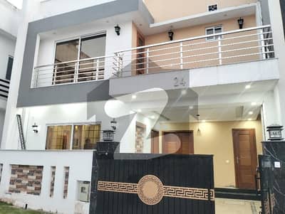 بحریہ انکلیو بحریہ ٹاؤن,اسلام آباد میں 3 کمروں کا 5 مرلہ مکان 80.0 ہزار میں کرایہ پر دستیاب ہے۔