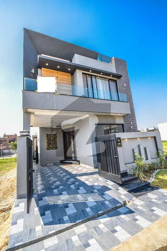 FIVE MARLA ULTRA MODERN HOUSE FOR SALE