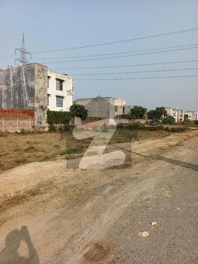 ایل ڈی اے ایوینیو ۔ بلاک جی ایل ڈی اے ایوینیو,لاہور میں 10 مرلہ رہائشی پلاٹ 1.0 کروڑ میں برائے فروخت۔