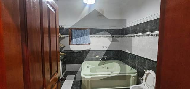 1000 yards well maintained bungalow for sale 29th street west open owner built 6 bedrooms, at most wanted location reasonable demand. 1000 yards well maintained bungalow for sale 29th street west open owner built 6 bedrooms, at most wanted location reasonable demand.