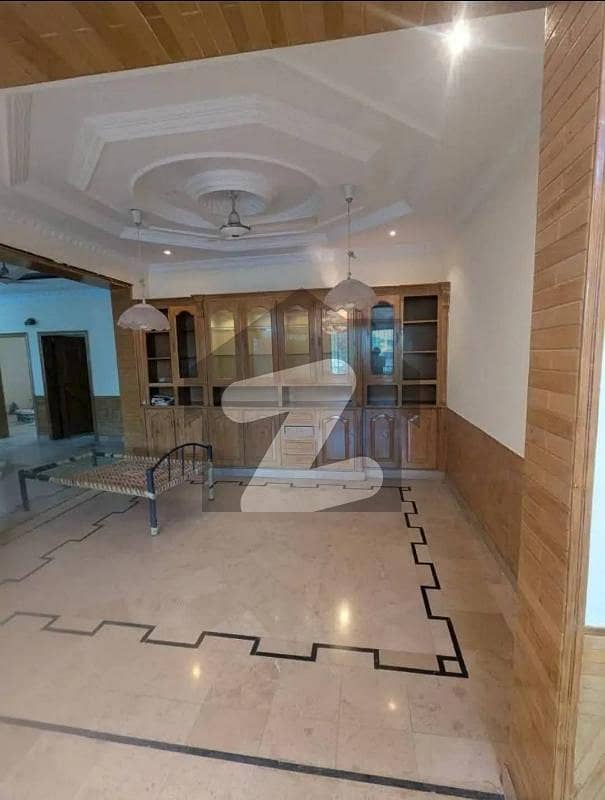 Upper Portion Available For Rent in G11 Upper Portion Available For Rent in G11