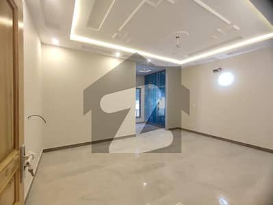 I-8 Upper Portion Available For Rent