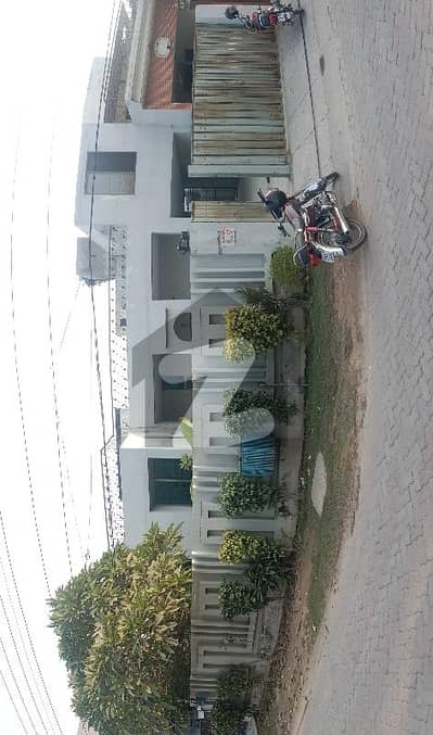 1 kanal single story house for sale in Canal view housing society