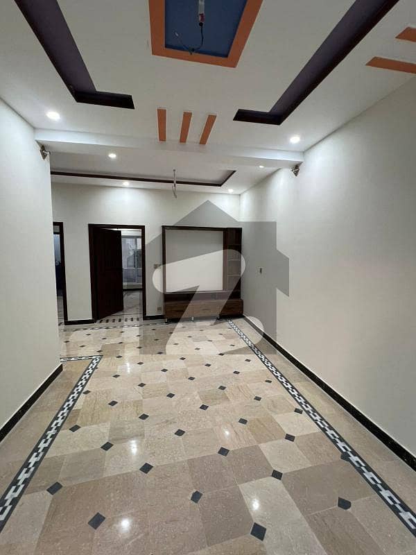 5 Marla Brand New First Portion