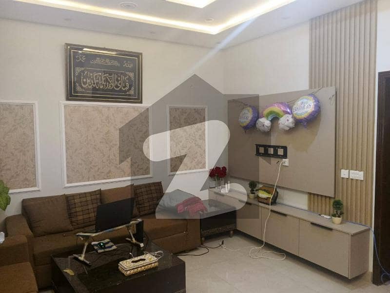 بحریہ آرچرڈ لاہور میں 4 کمروں کا 5 مرلہ مکان 60.0 ہزار میں کرایہ پر دستیاب ہے۔ بحریہ آرچرڈ لاہور میں 4 کمروں کا 5 مرلہ مکان 60.0 ہزار میں کرایہ پر دستیاب ہے۔