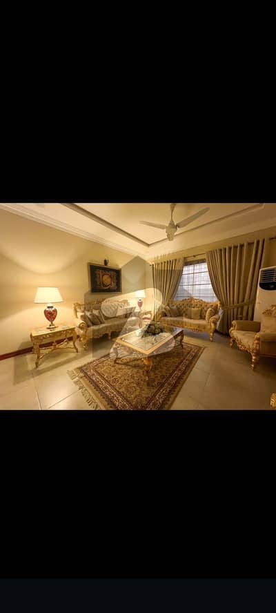 ای ۔ 11 اسلام آباد میں 5 کمروں کا 16 مرلہ مکان 16.0 کروڑ میں برائے فروخت۔