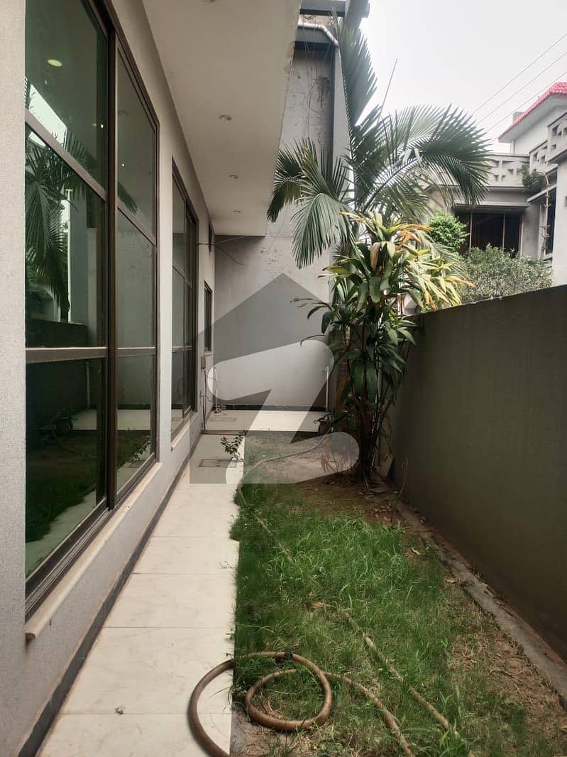 10 Marla Full House Available For Rent In Banigala