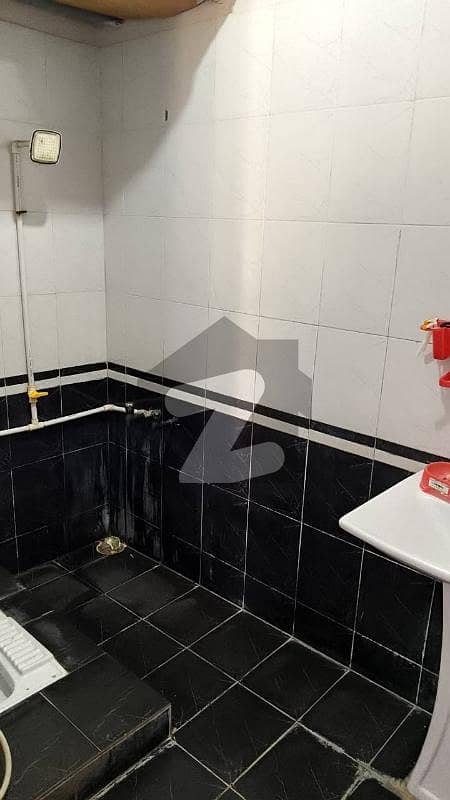 بخاری کمرشل ایریا ڈی ایچ اے فیز 6,ڈی ایچ اے ڈیفینس,کراچی میں 3 کمروں کا 5 مرلہ فلیٹ 1.5 کروڑ میں برائے فروخت۔