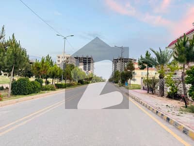 ٹاپ سٹی 1 - بلاک اے ٹاپ سٹی 1,اسلام آباد میں 10 مرلہ رہائشی پلاٹ 2.05 کروڑ میں برائے فروخت۔