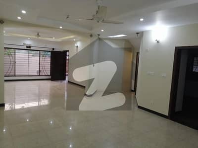 10 Marla Portion For Rent