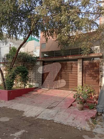 240 Sqr Yard Single Storey House For Sale