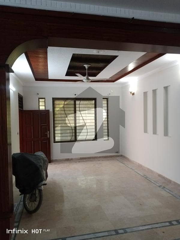 سوان گارڈن اسلام آباد میں 3 کمروں کا 10 مرلہ زیریں پورشن 65.0 ہزار میں کرایہ پر دستیاب ہے۔ سوان گارڈن اسلام آباد میں 3 کمروں کا 10 مرلہ زیریں پورشن 65.0 ہزار میں کرایہ پر دستیاب ہے۔