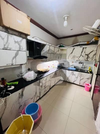 لیک سٹی رائیونڈ روڈ,لاہور میں 4 کمروں کا 5 مرلہ مکان 2.4 کروڑ میں برائے فروخت۔