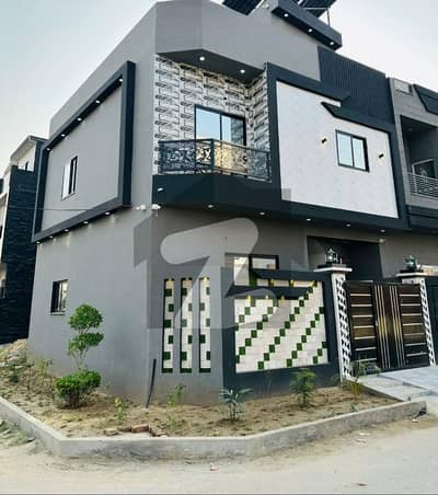 ال حفیظ گارڈن فیز 2 - عمران بلاک الحفیظ گارڈن - فیز 2,مین کینال بینک روڈ,لاہور میں 4 کمروں کا 3 مرلہ مکان 1.4 کروڑ میں برائے فروخت۔ ال حفیظ گارڈن فیز 2 - عمران بلاک الحفیظ گارڈن - فیز 2,مین کینال بینک روڈ,لاہور میں 4 کمروں کا 3 مرلہ مکان 1.4 کروڑ میں برائے فروخت۔