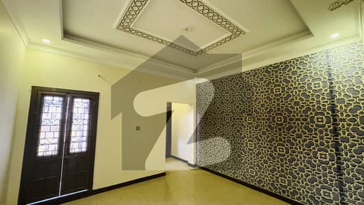 عظیم کالونی سیالکوٹ میں 2 کمروں کا 5 مرلہ زیریں پورشن 25.0 ہزار میں کرایہ پر دستیاب ہے۔