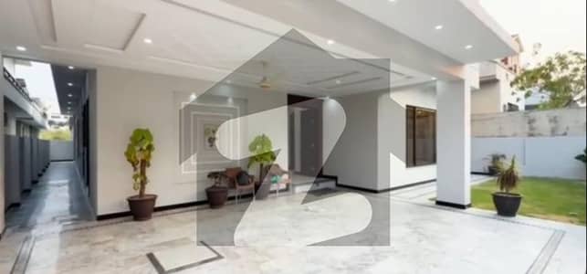 ڈی ایچ اے ڈیفینس فیز 3 ڈی ایچ اے ڈیفینس,اسلام آباد میں 6 کمروں کا 1 کنال مکان 12.0 کروڑ میں برائے فروخت۔ ڈی ایچ اے ڈیفینس فیز 3 ڈی ایچ اے ڈیفینس,اسلام آباد میں 6 کمروں کا 1 کنال مکان 12.0 کروڑ میں برائے فروخت۔