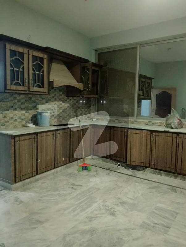 4 Marla Flat For Rent