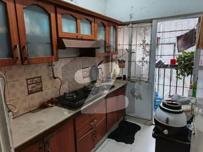 گلشنِ اقبال - بلاک 11 گلشنِ اقبال,گلشنِ اقبال ٹاؤن,کراچی میں 2 کمروں کا 4 مرلہ فلیٹ 85.0 لاکھ میں برائے فروخت۔ گلشنِ اقبال - بلاک 11 گلشنِ اقبال,گلشنِ اقبال ٹاؤن,کراچی میں 2 کمروں کا 4 مرلہ فلیٹ 85.0 لاکھ میں برائے فروخت۔