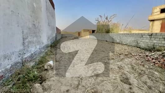 Prime 15 Marla Main Road Plot In Lalamusa Perfect For House Or Business