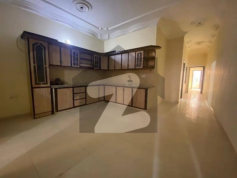 نارتھ ناظم آباد کراچی میں 2 کمروں کا 5 مرلہ بالائی پورشن 60.0 ہزار میں کرایہ پر دستیاب ہے۔