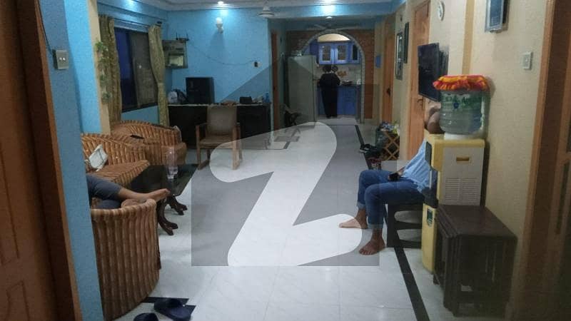 Maymar Avenue Flat For Sale Maymar Avenue Flat For Sale