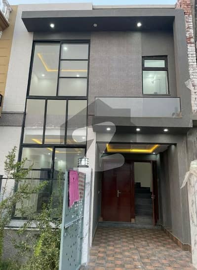 الکبیر ٹاؤن - فیز 2 الکبیر ٹاؤن,رائیونڈ روڈ,لاہور میں 3 کمروں کا 3 مرلہ مکان 1.3 کروڑ میں برائے فروخت۔ الکبیر ٹاؤن - فیز 2 الکبیر ٹاؤن,رائیونڈ روڈ,لاہور میں 3 کمروں کا 3 مرلہ مکان 1.3 کروڑ میں برائے فروخت۔