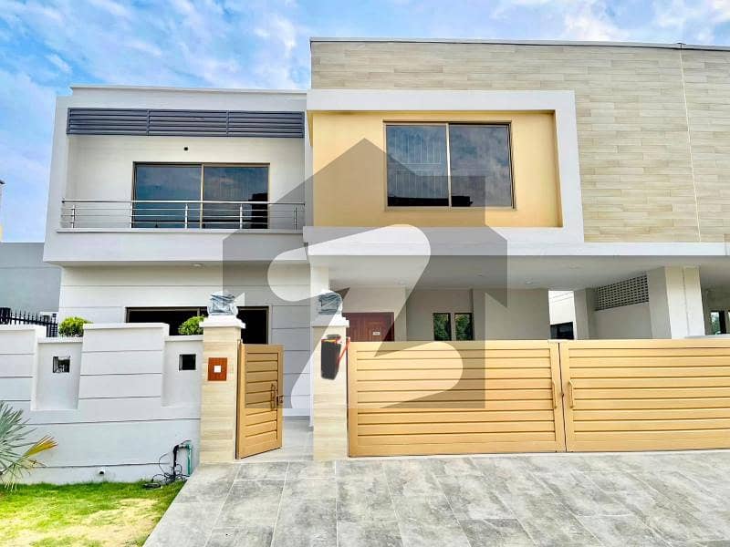 عسکری 10 - سیکٹر ایس عسکری 10,عسکری,لاہور میں 5 کمروں کا 18 مرلہ مکان 10.0 کروڑ میں برائے فروخت۔ عسکری 10 - سیکٹر ایس عسکری 10,عسکری,لاہور میں 5 کمروں کا 18 مرلہ مکان 10.0 کروڑ میں برائے فروخت۔