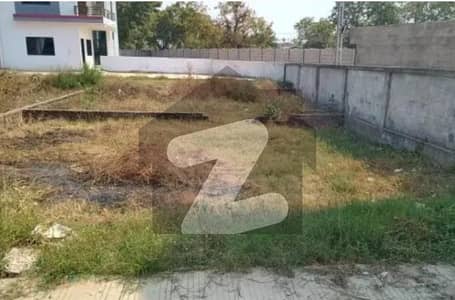 نارتھ ناظم آباد ۔ بلاک جے نارتھ ناظم آباد,کراچی میں 1 کنال علاوہ 3.5 لاکھ میں کرایہ پر دستیاب ہے۔