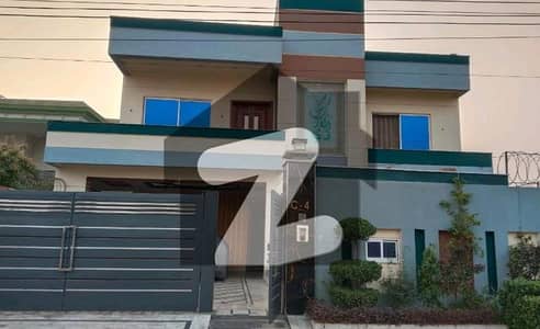 سمندری روڈ فیصل آباد میں 10 کمروں کا 1 کنال مکان 8.0 کروڑ میں برائے فروخت۔