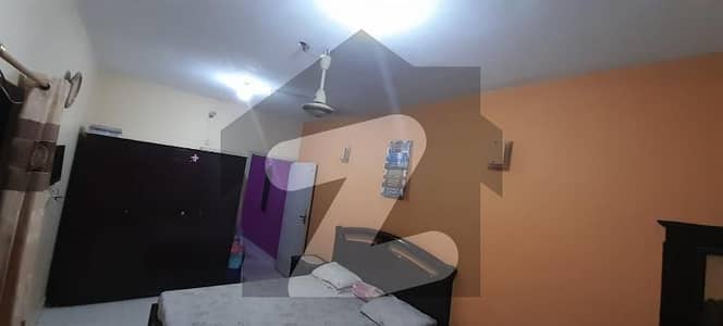 بفر زون - سیکٹر 16-A بفر زون,نارتھ کراچی,کراچی میں 4 کمروں کا 5 مرلہ مکان 2.2 کروڑ میں برائے فروخت۔