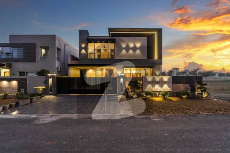 One Kanal Beautiful Modern Bungalow Available For Sale In DHA Phase 7 Lahore