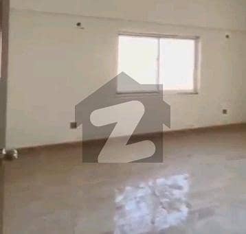 Prime Location In Federal B Area - Block 13 Of Karachi, A 400 Square Yards Lower Portion Is Available