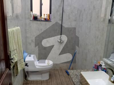 ڈی ایچ اے 11 رہبر فیز 2 ڈی ایچ اے 11 رہبر,لاہور میں 3 کمروں کا 5 مرلہ مکان 1.95 کروڑ میں برائے فروخت۔ ڈی ایچ اے 11 رہبر فیز 2 ڈی ایچ اے 11 رہبر,لاہور میں 3 کمروں کا 5 مرلہ مکان 1.95 کروڑ میں برائے فروخت۔