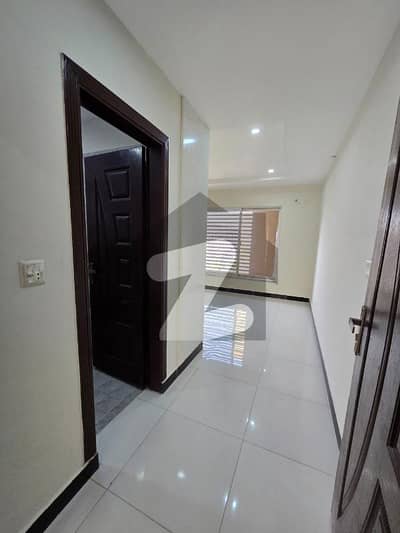 بحریہ بزنس ڈسٹرکٹ بحریہ ٹاؤن فیز 8,بحریہ ٹاؤن راولپنڈی,راولپنڈی میں 2 کمروں کا 4 مرلہ فلیٹ 34.0 ہزار میں کرایہ پر دستیاب ہے۔ بحریہ بزنس ڈسٹرکٹ بحریہ ٹاؤن فیز 8,بحریہ ٹاؤن راولپنڈی,راولپنڈی میں 2 کمروں کا 4 مرلہ فلیٹ 34.0 ہزار میں کرایہ پر دستیاب ہے۔