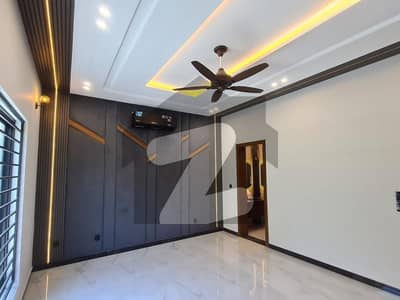 House Of 1 Kanal Available In DHA Phase 2 - Sector B